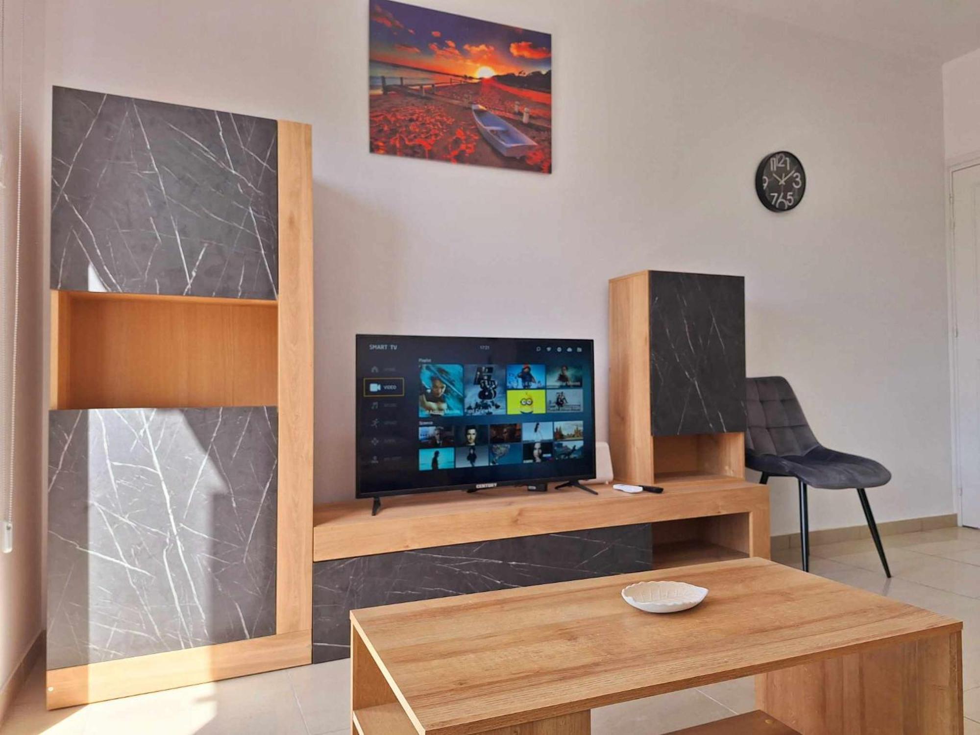 Stylish Apt Kato Paphos Close To Beach & Vibrant Harbor Life Екстериор снимка