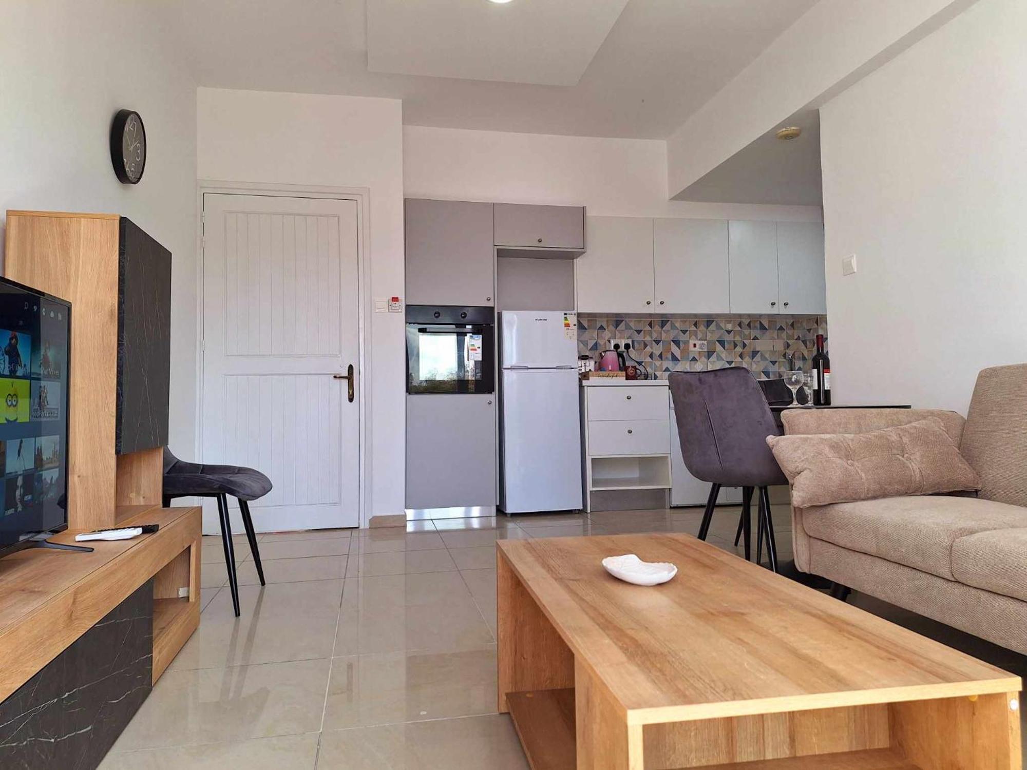 Stylish Apt Kato Paphos Close To Beach & Vibrant Harbor Life Екстериор снимка